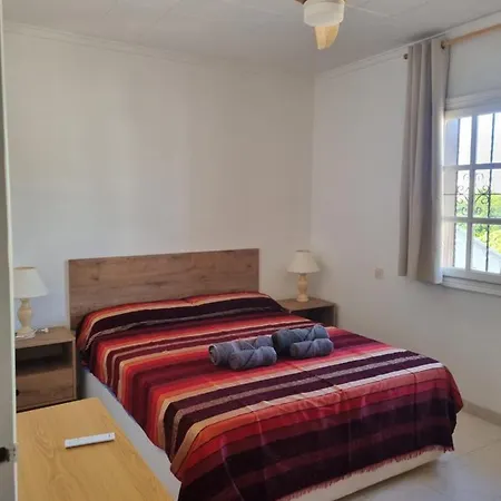 A 4 Minutos Andando De La Playa